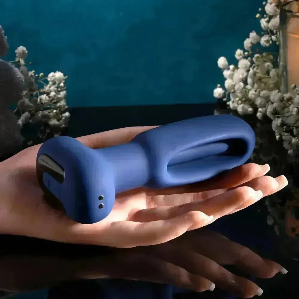 Evolved THE FLAPPER -  14 cm USB Rechargeable Vibrating and Flapping Butt Plug with Remote