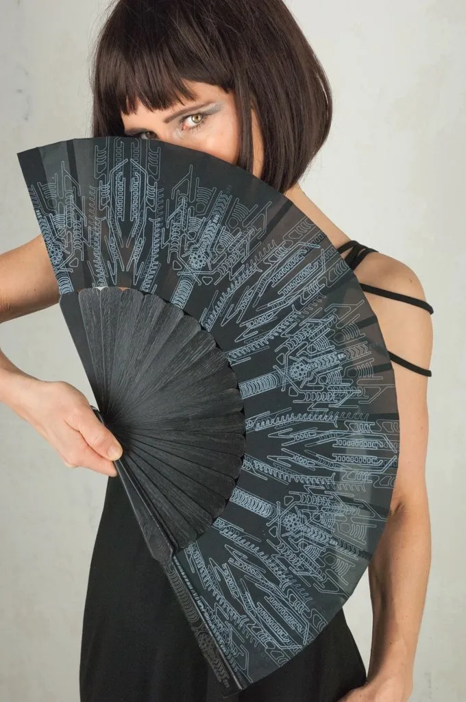 Handfan Giga